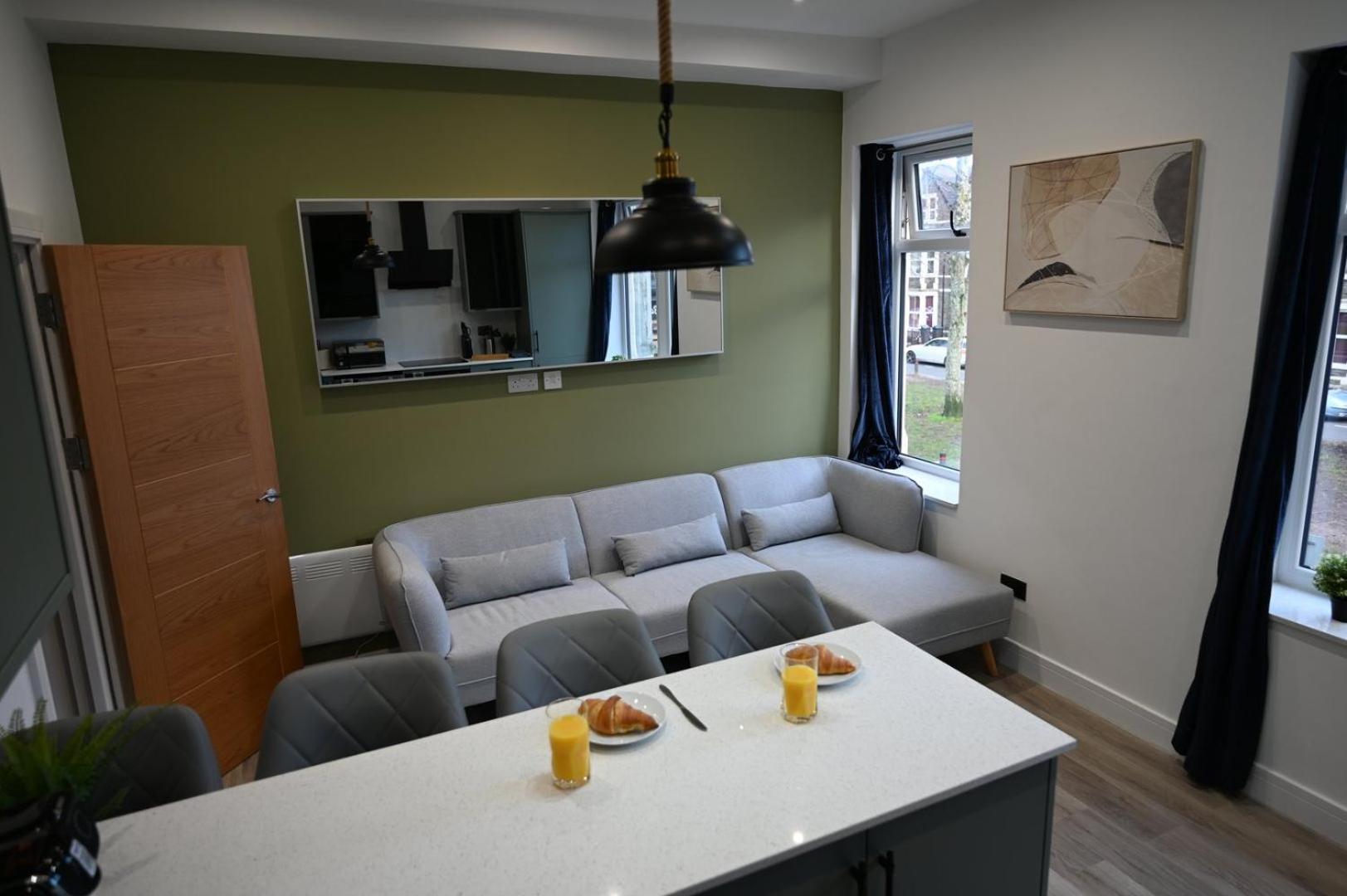 Luxury Two Bed Apartment - Cardiff City Centre المظهر الخارجي الصورة